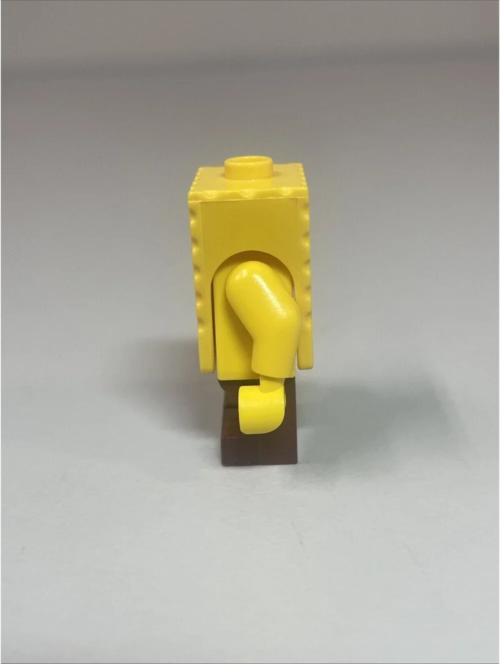 LEGO SpongeBob SquarePants Minifigure w/ Eyebrows bob028 From 3816 Retired Rare!